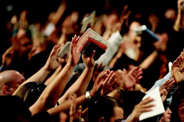 LA VIDA Gloriosa - Asociaci&oacute;n Misionera de Iglesias Pentecostales.